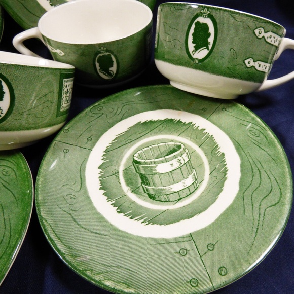 VTG by Royal China Colonial Homestead green lot of 4 tea cup & saucer sets - Picture 7 of 11